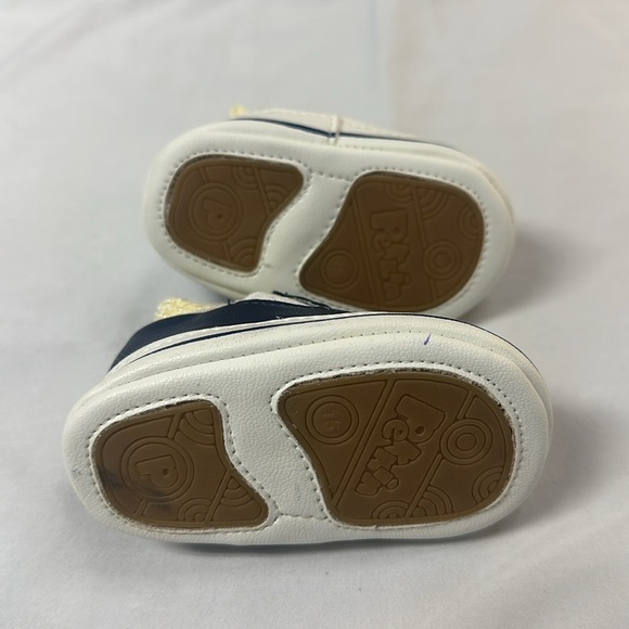 Peknin - Made in Brazil - baby/newborn crib shoes with elastic laces. Size 0 - Picture 2 of 8